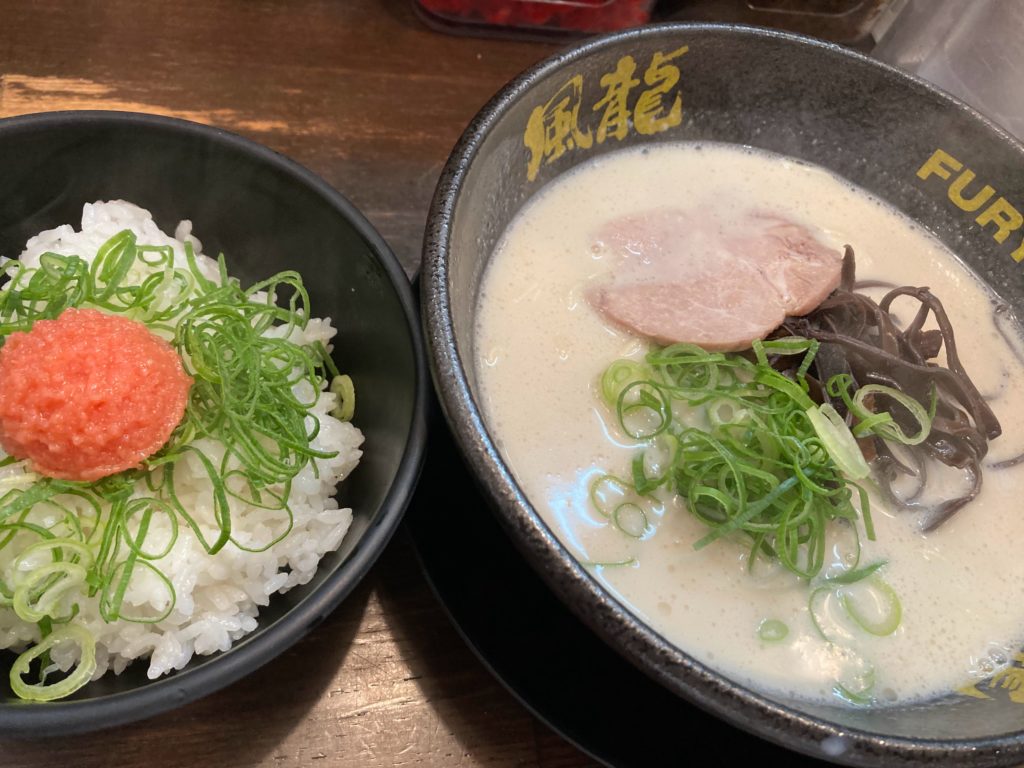 とんこつラーメン博多風龍