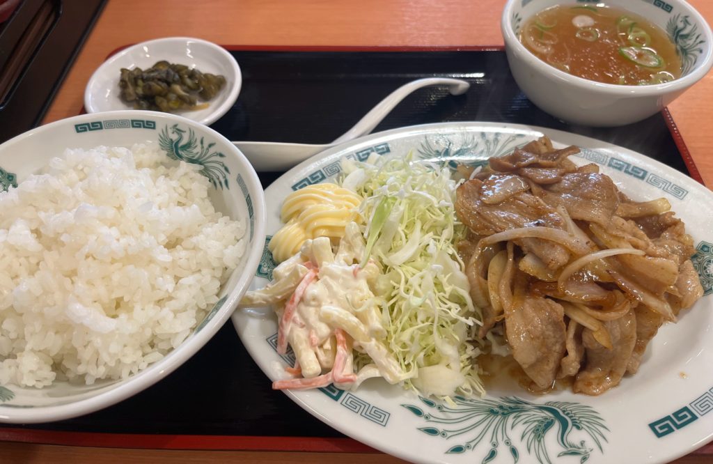 日高屋の豚生姜焼き　安定の味　小田急相模原店